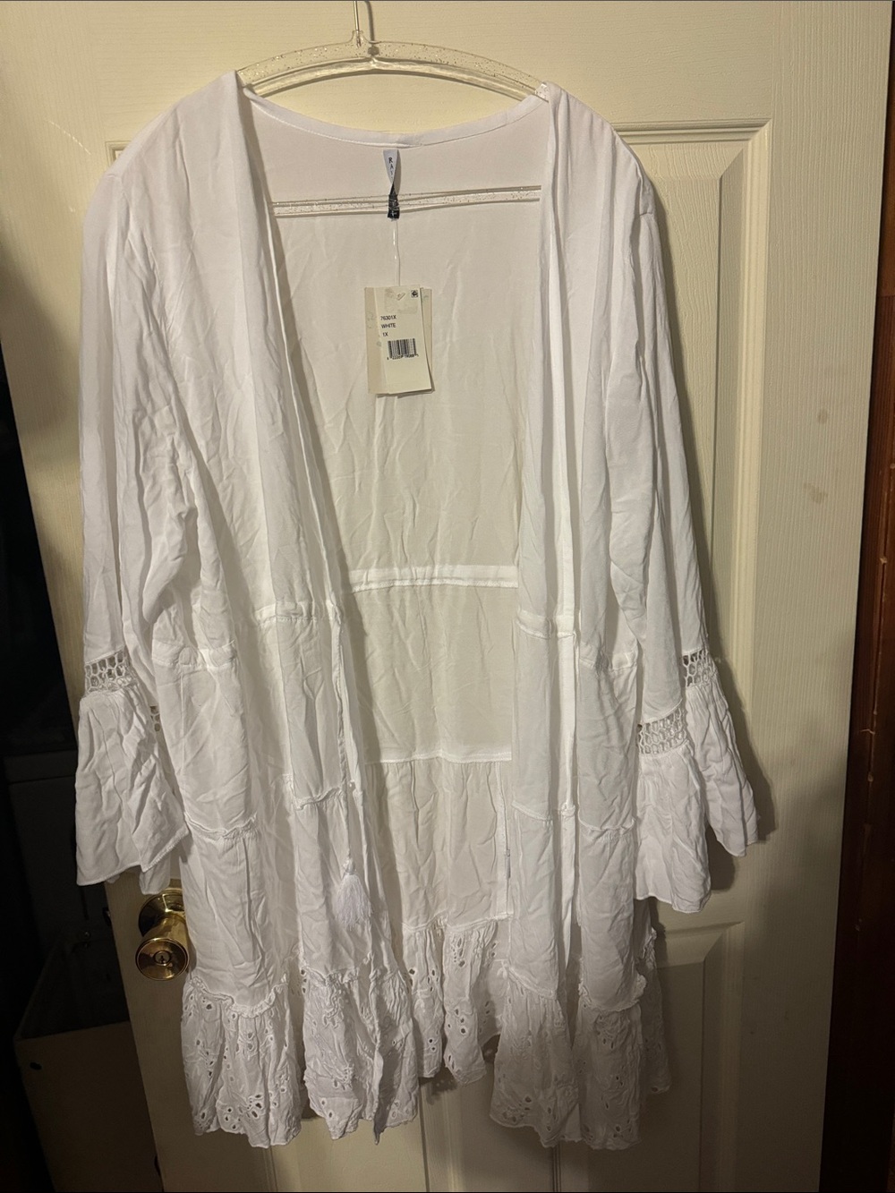 Raviya White Eyelet Swim Coverup - 1x - NWT